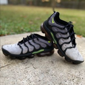 Nike Vapormax Plus Volt